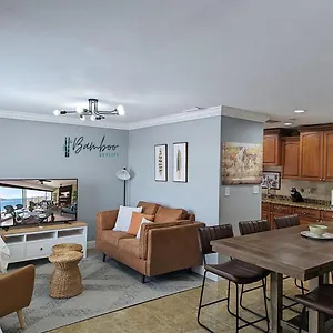 In Westershore Near Tpa Airport Holiday home
